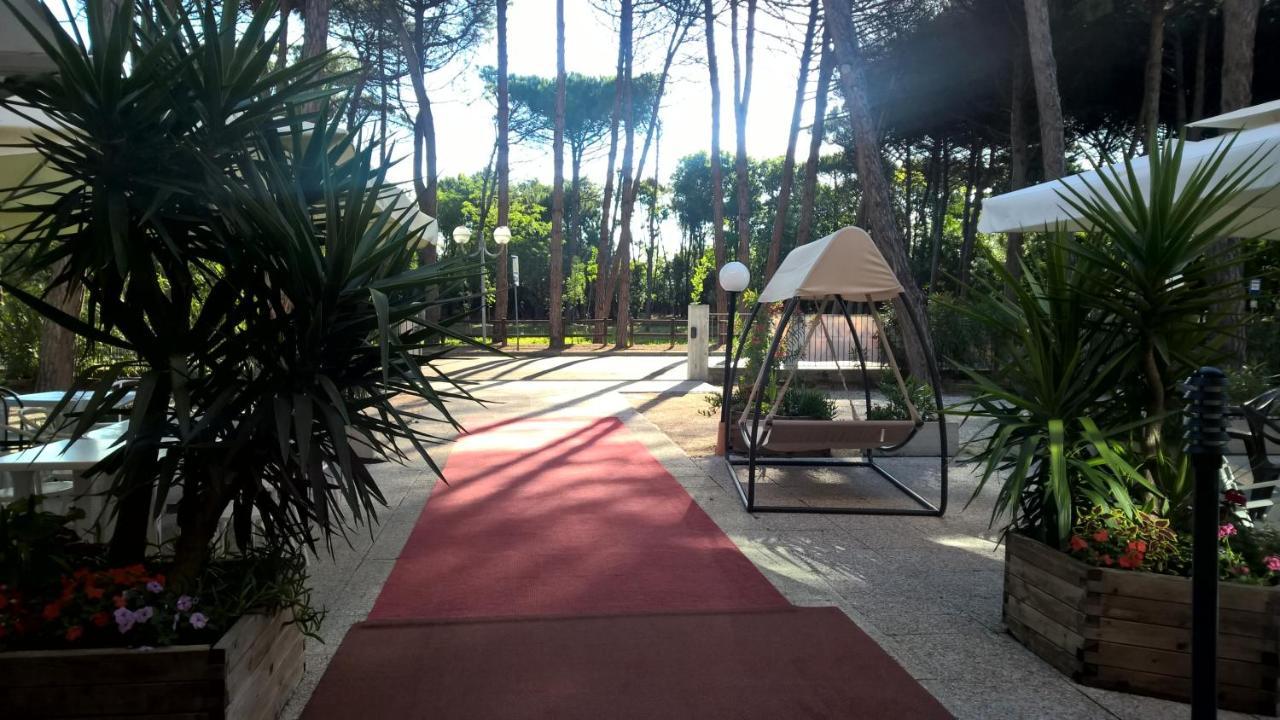 Club Vacanze In Cervia Exterior foto